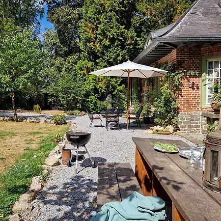 Holiday home Historic Romantic Pavilion Retreat For 4 Ronzon